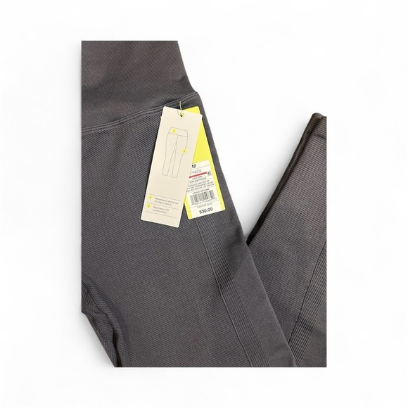 All in Motion Women's Gray Workout Leggings - Picture 3 of 7